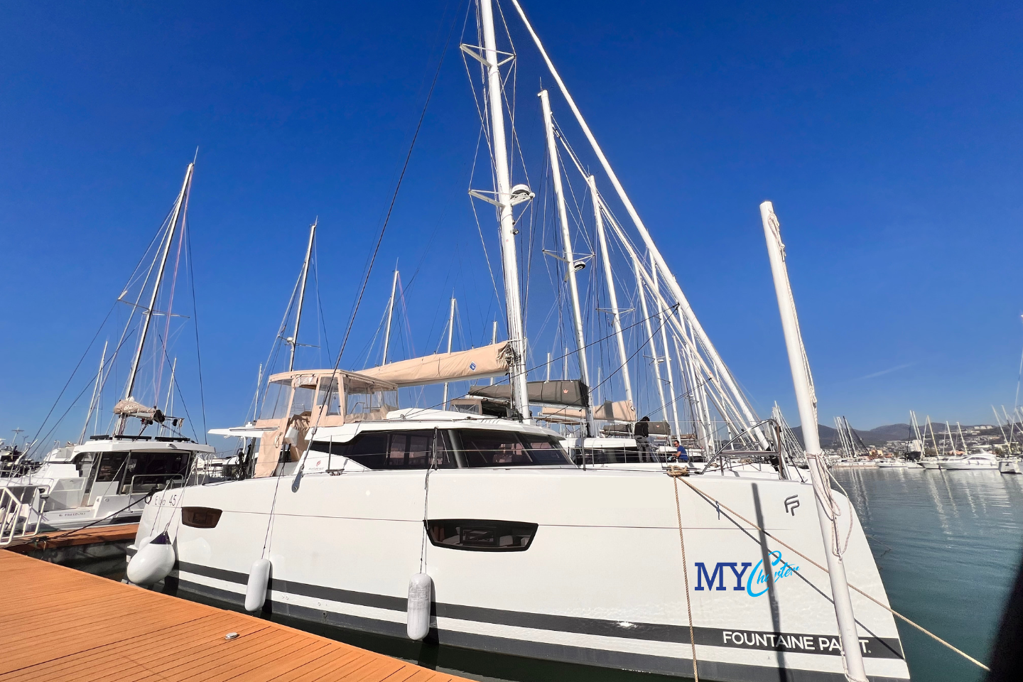 Fountaine Pajot Elba 45 KRUG – Noleggio a Marina d’Arechi – 4 Cabine