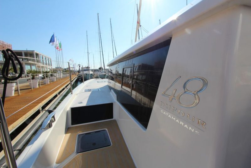 rent a yacht