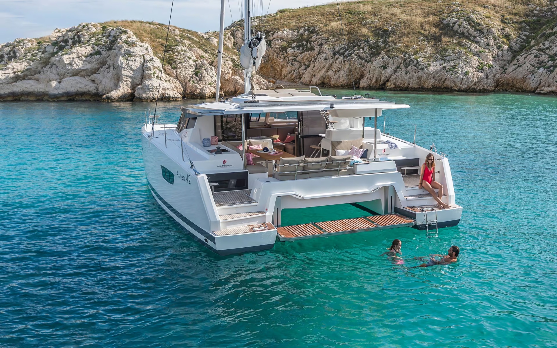 Fountaine Pajot Astrea 42 DEUTZ – Noleggio a Marina d’Arechi – 4 Cabine