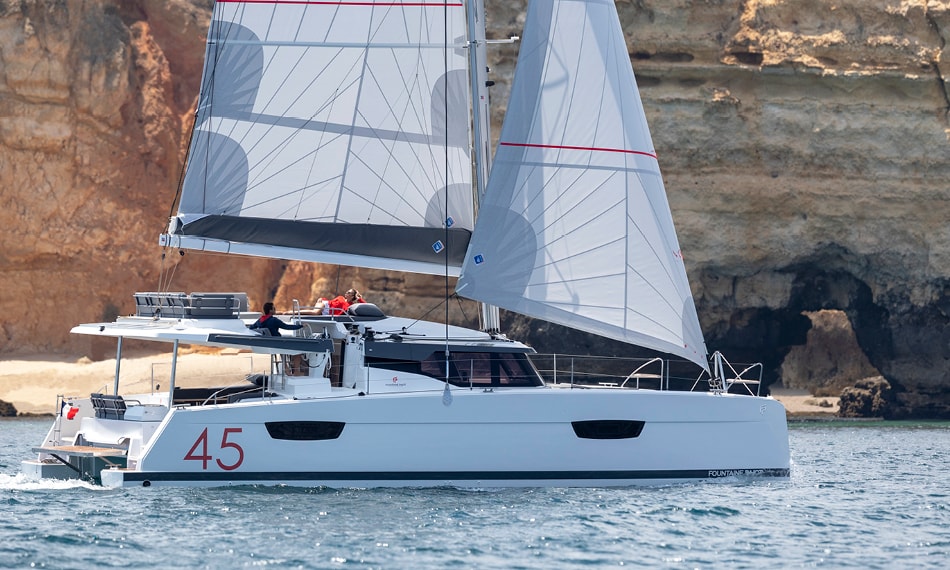 Fountaine Pajot Elba 45 NAMI – Noleggio a Marina d’Arechi – 4 Cabine